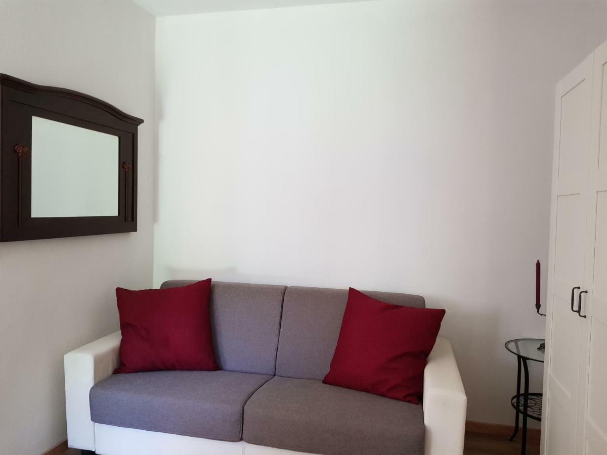 阿斯蒂 Cascina Ghitin Relais旅馆 外观 照片