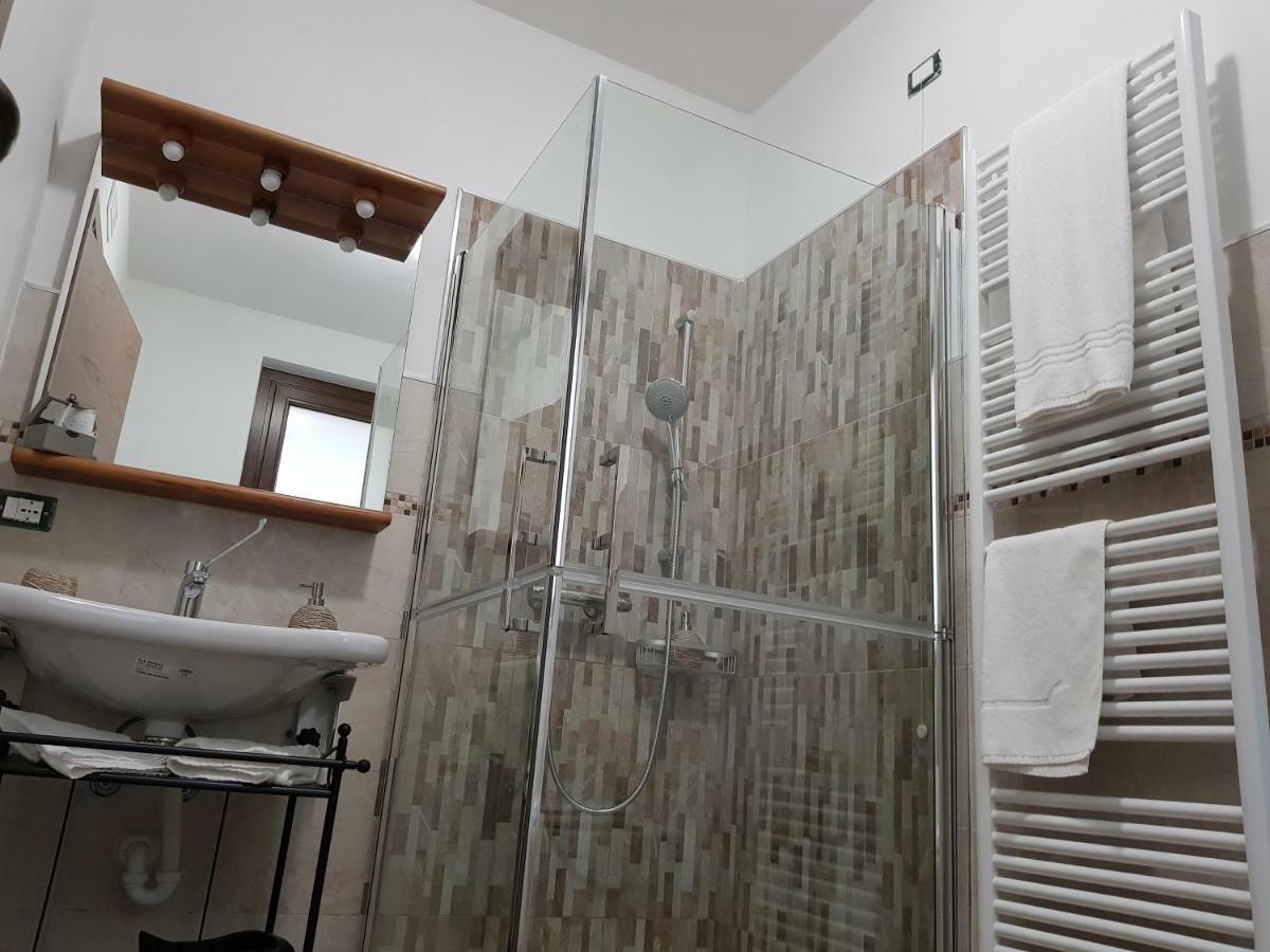 阿斯蒂 Cascina Ghitin Relais旅馆 外观 照片